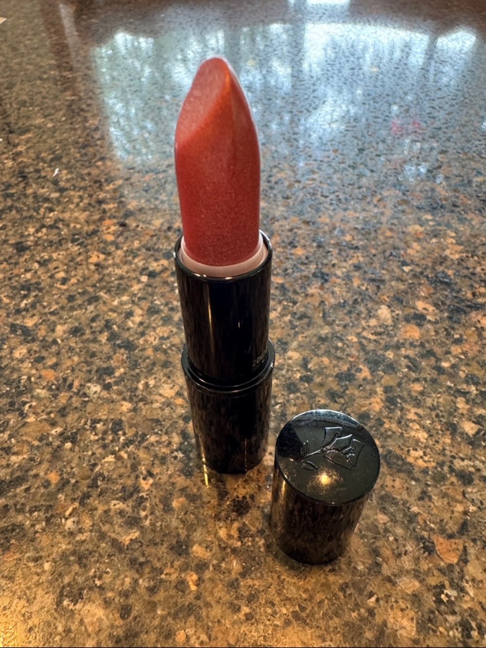 Lancôme Brand NEW Pink to the Club shimmer lipstick Perfect condition